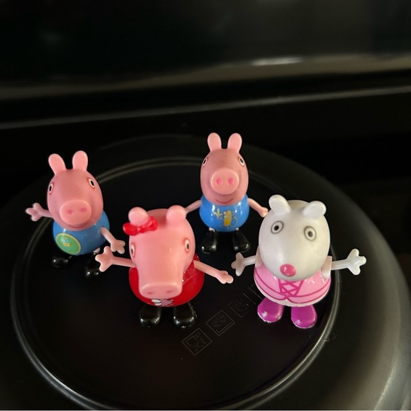 Peppa Pig Character Figurine Set - Multicolor - Picture 2 of 2